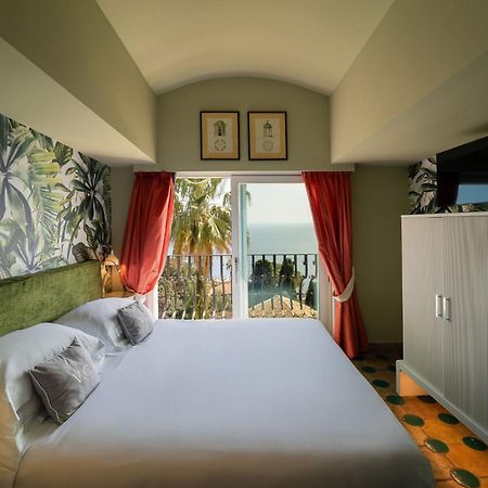 Hotel Villa Carlotta Taormina Exterior photo