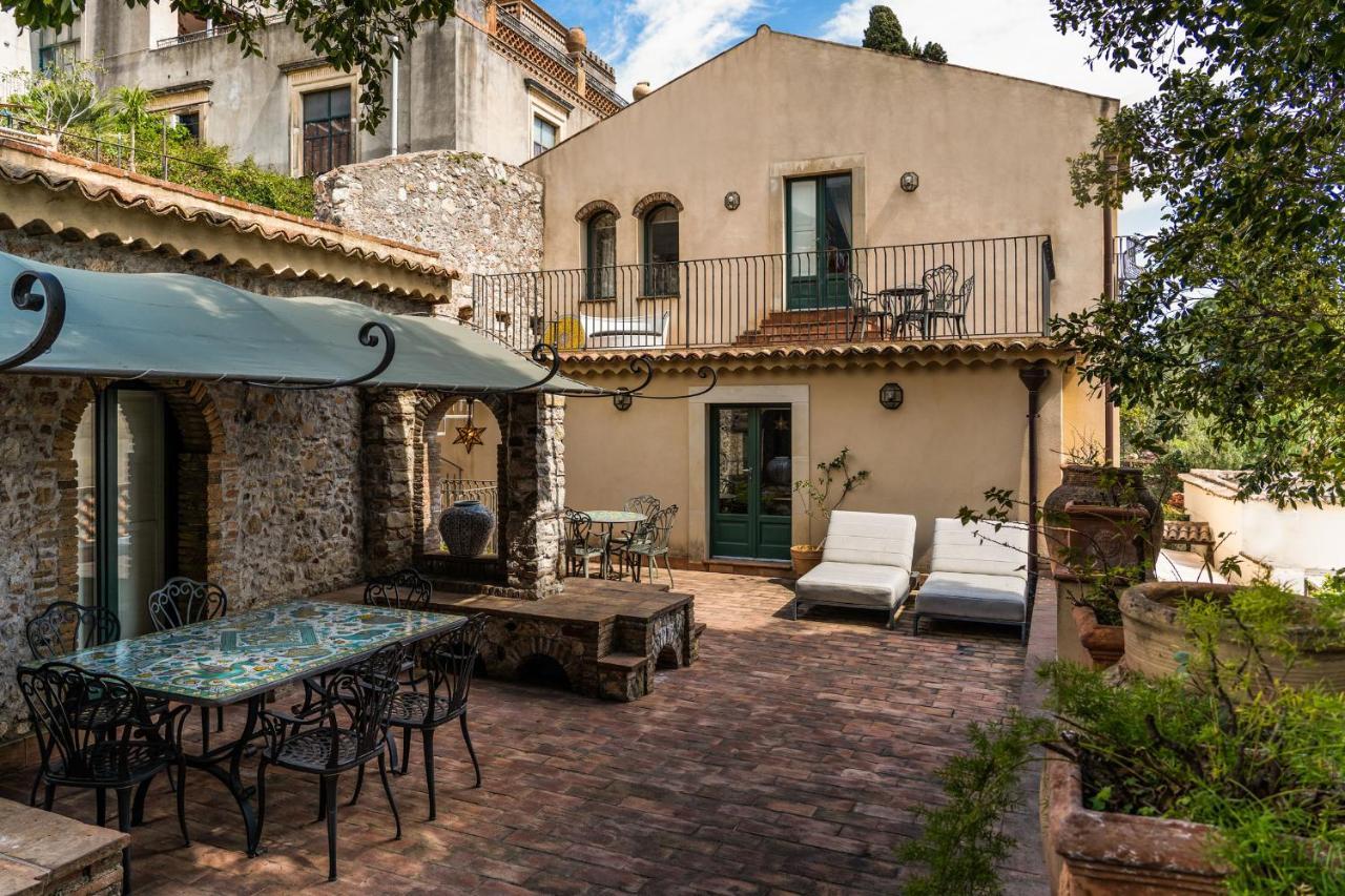 Hotel Villa Carlotta Taormina Exterior photo