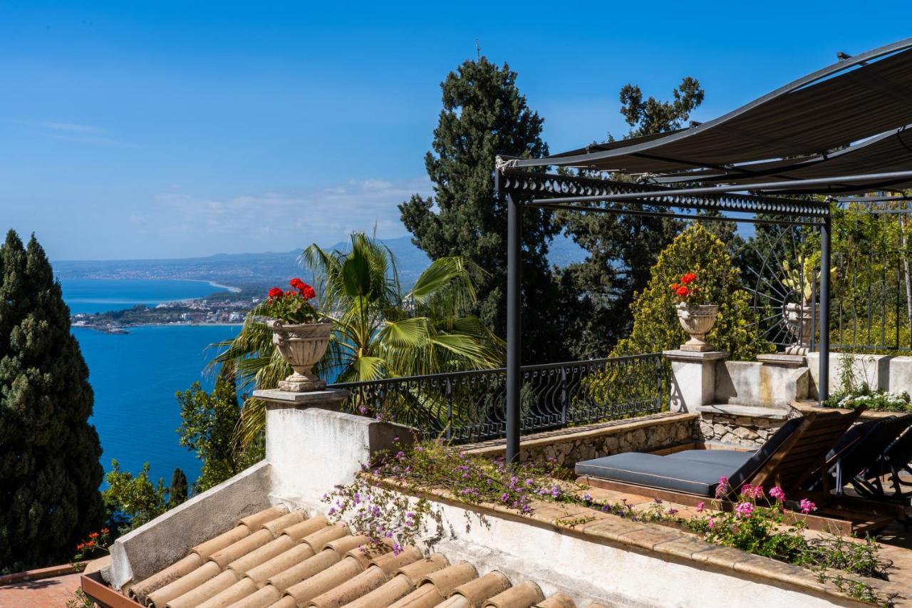 Hotel Villa Carlotta Taormina Exterior photo